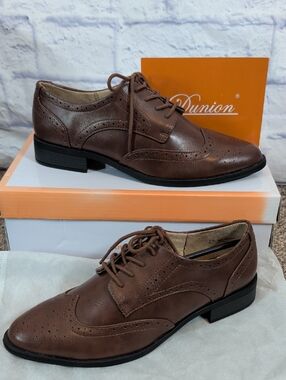 Dunion Women's Brown Oxford Dress Shoes - NIB - Size 9.5